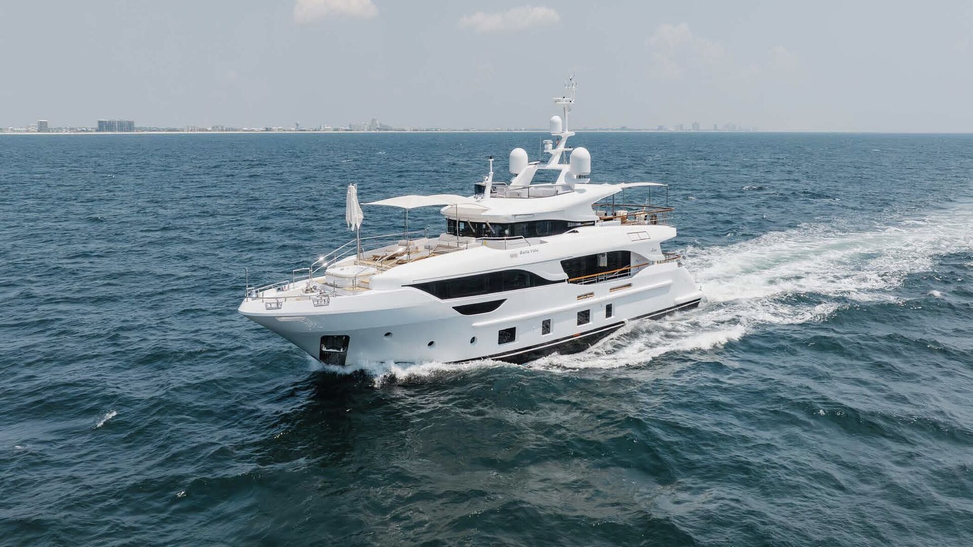 Bella Vita yacht