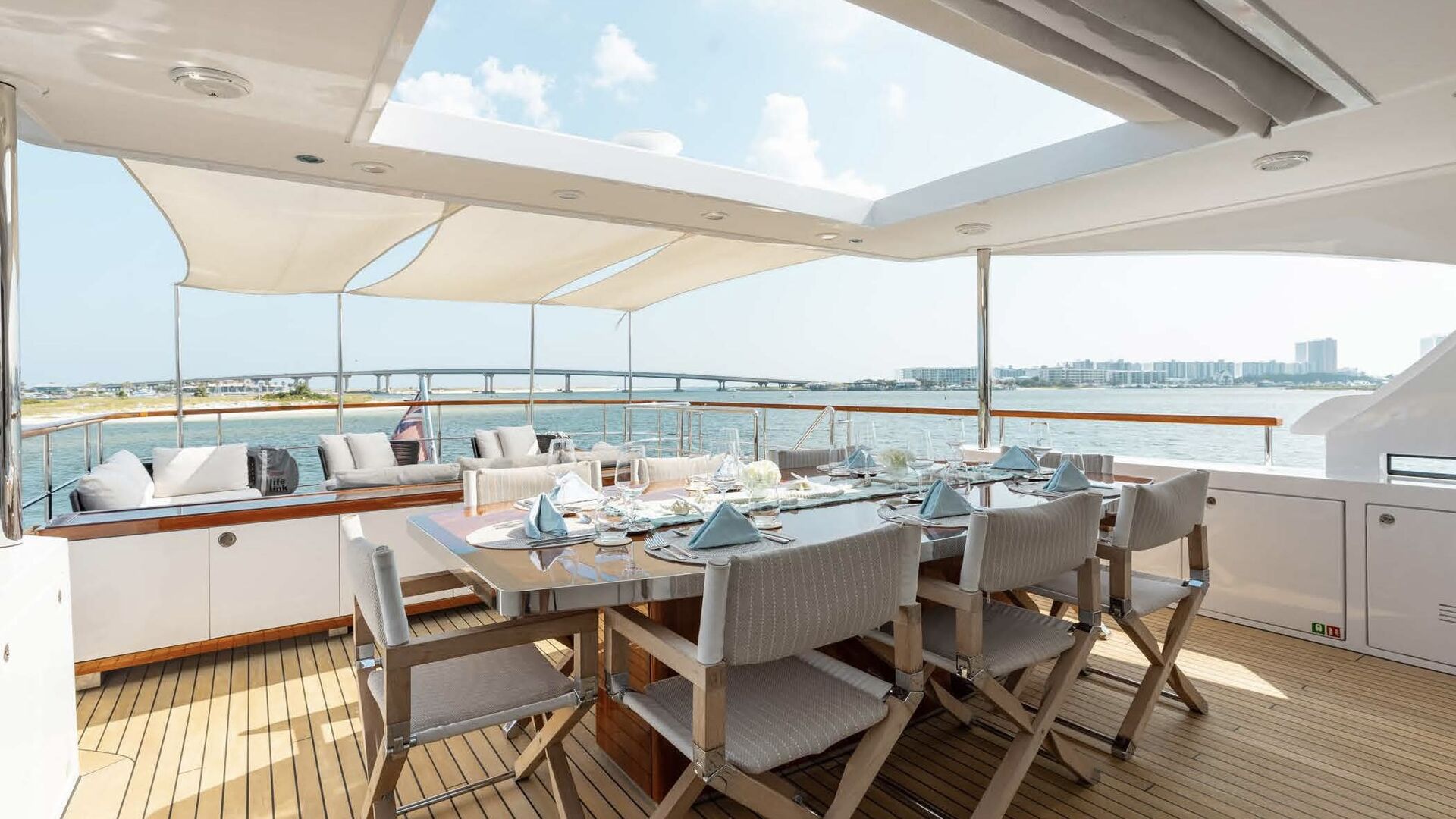 Bella Vita yacht
