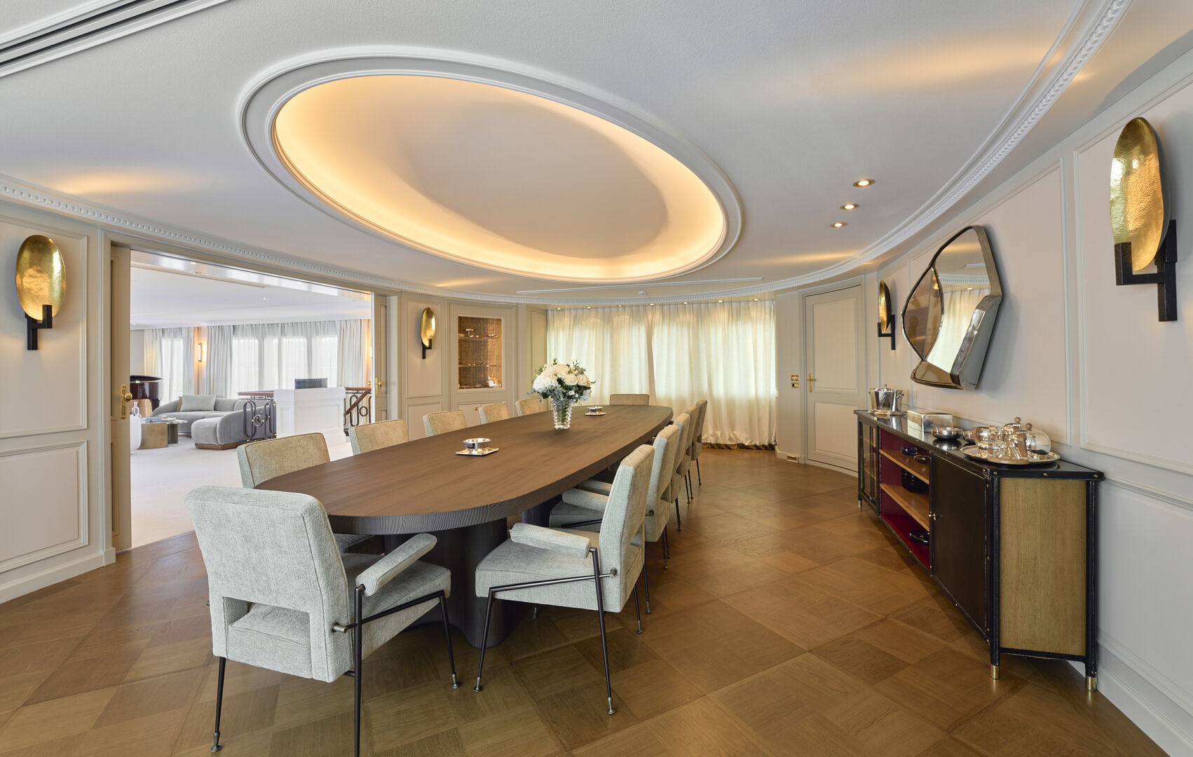 Lady Beatrice yacht dining  