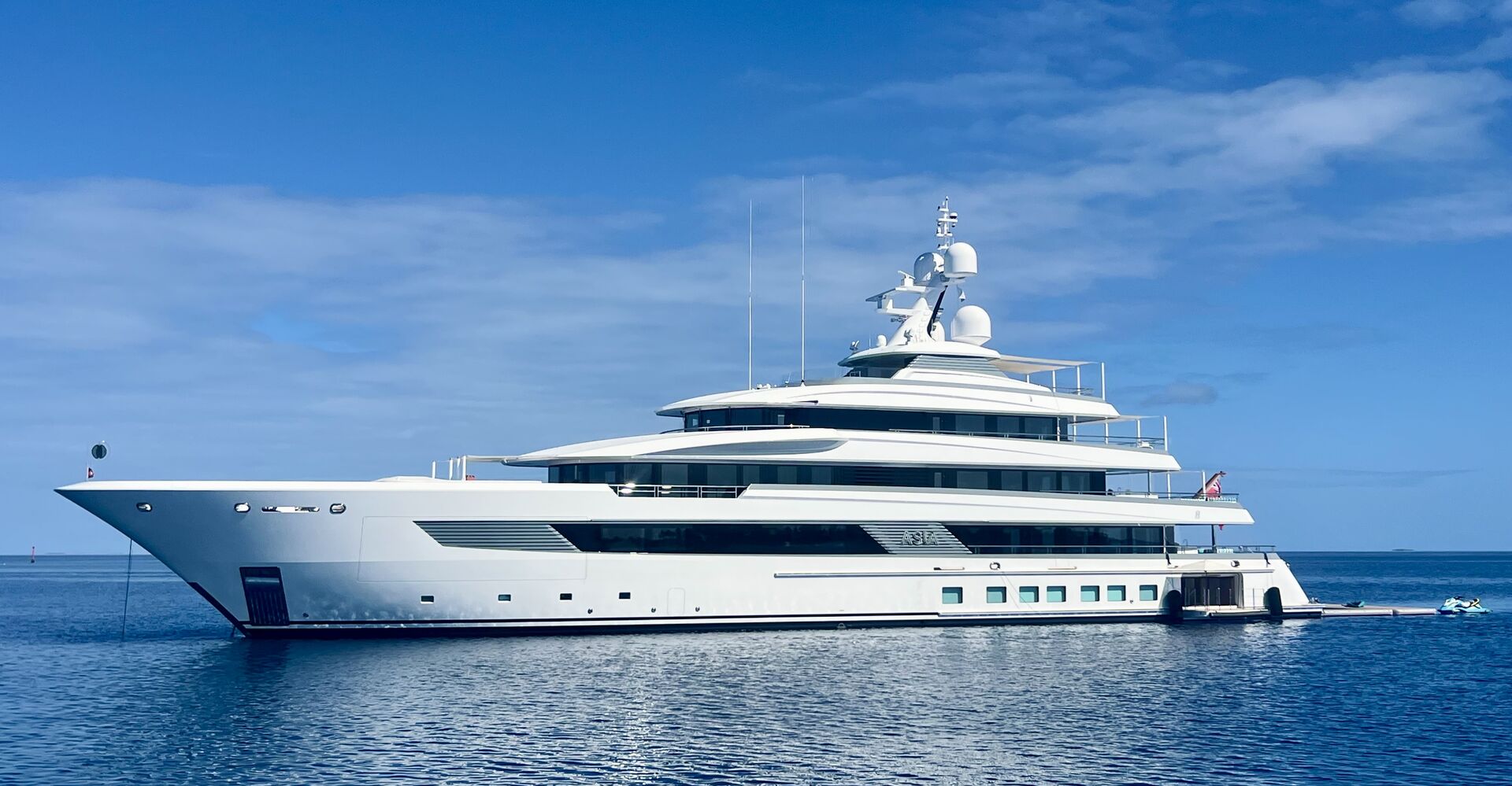 61m Royal Hakvoort superyacht Asia in French Polynesia