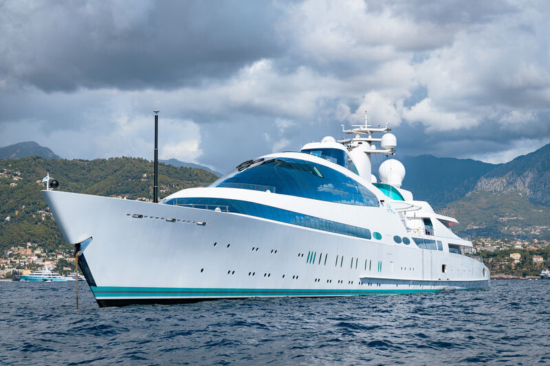 Yas | Superyacht Times