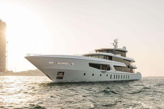 Al Hanem 2 yacht cruising
