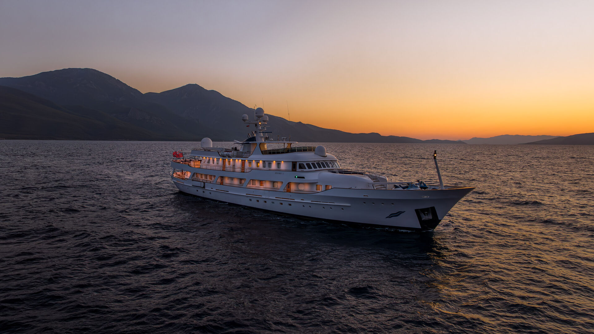 Meserret II yacht cruising