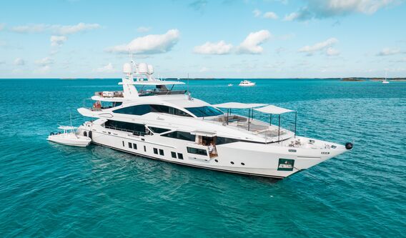 Emina yacht anchored