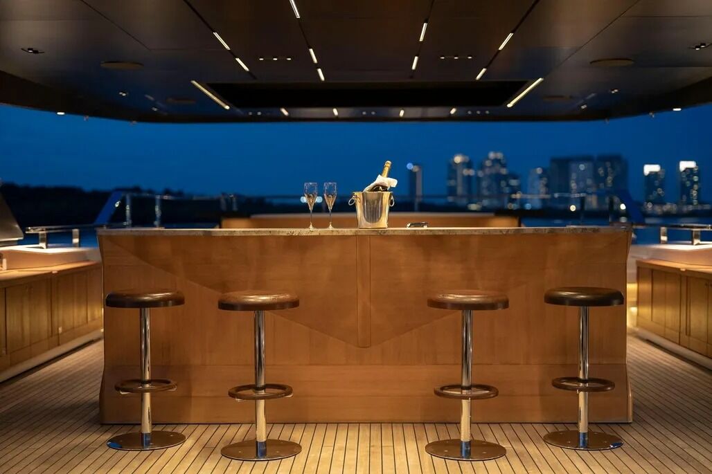 Annabella yacht deck