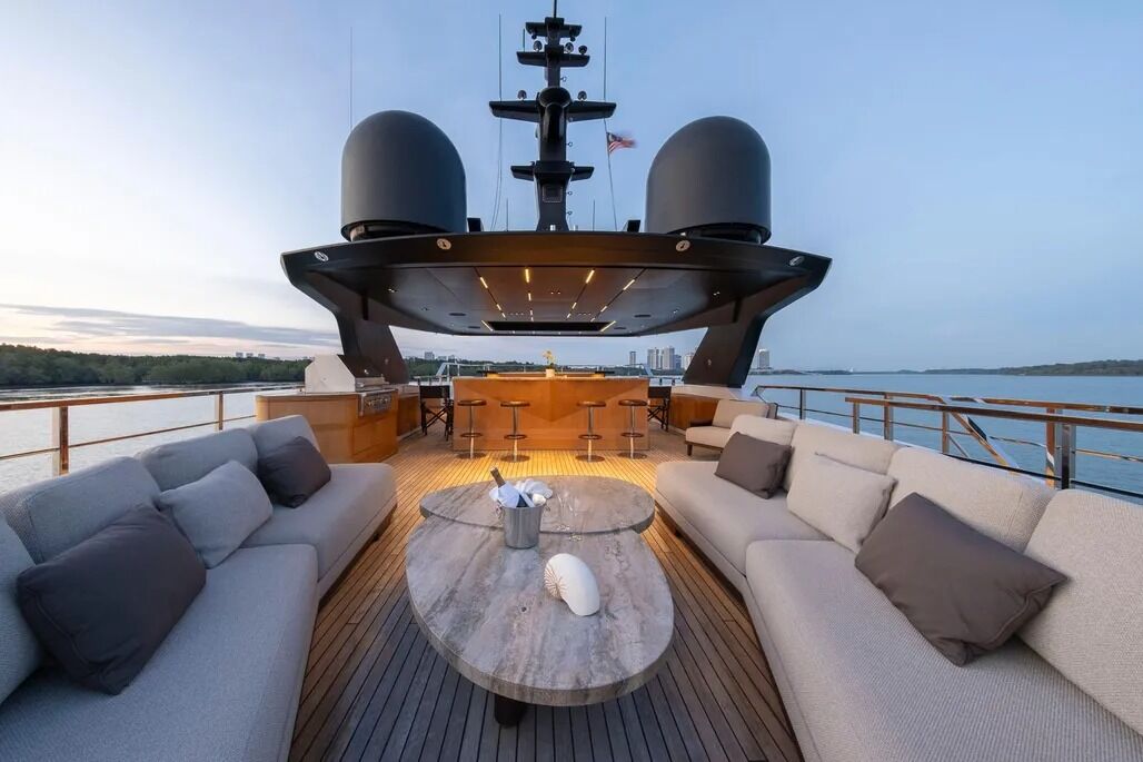 Annabella yacht deck