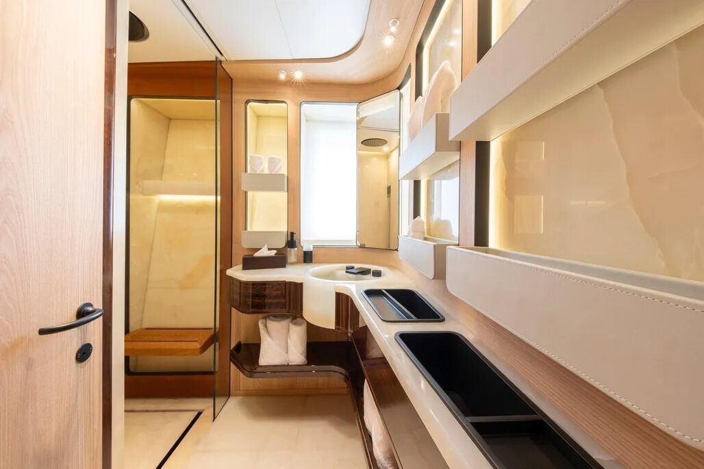 Annabella yacht bathroom