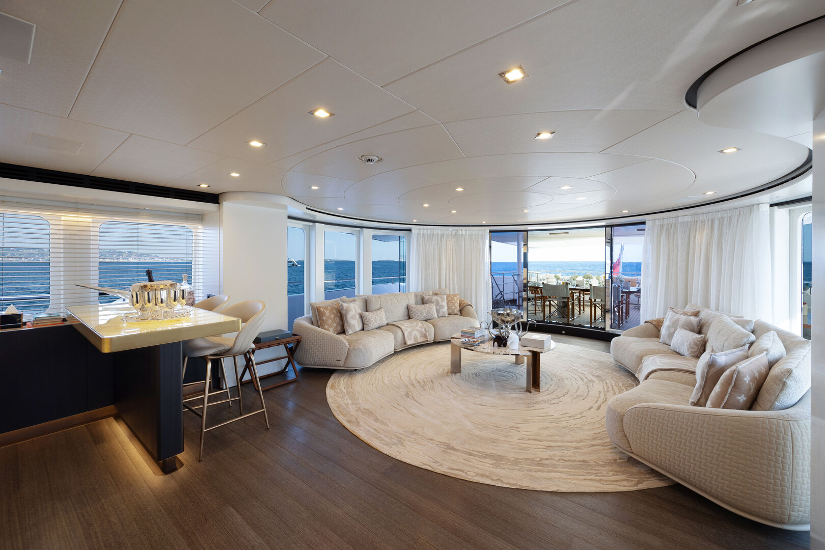 Altair yacht saloon