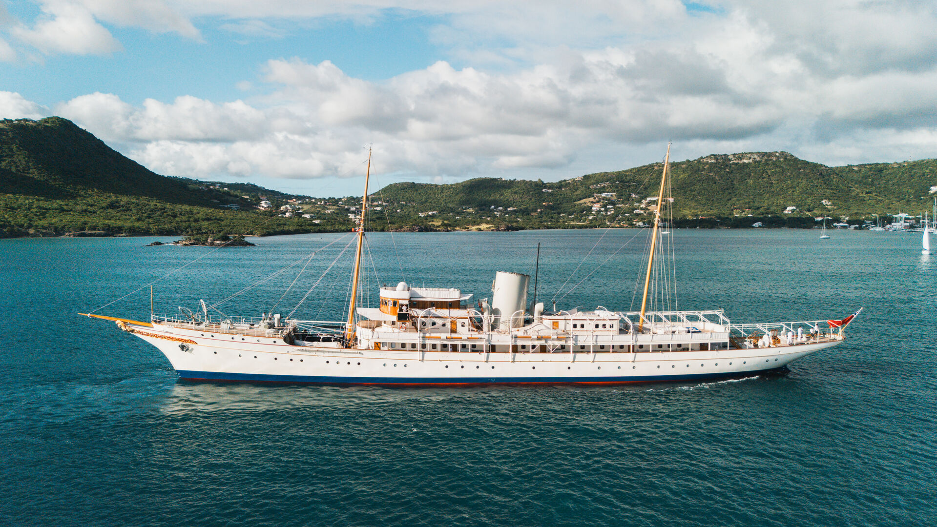 Nahlin yacht | 91.44m John Brown & Sons 1930