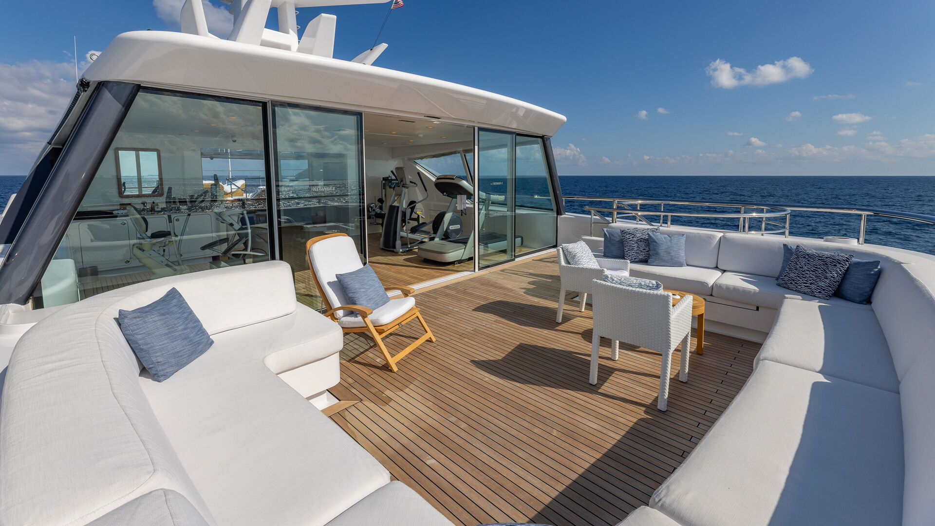 Netanya 8 yacht deck