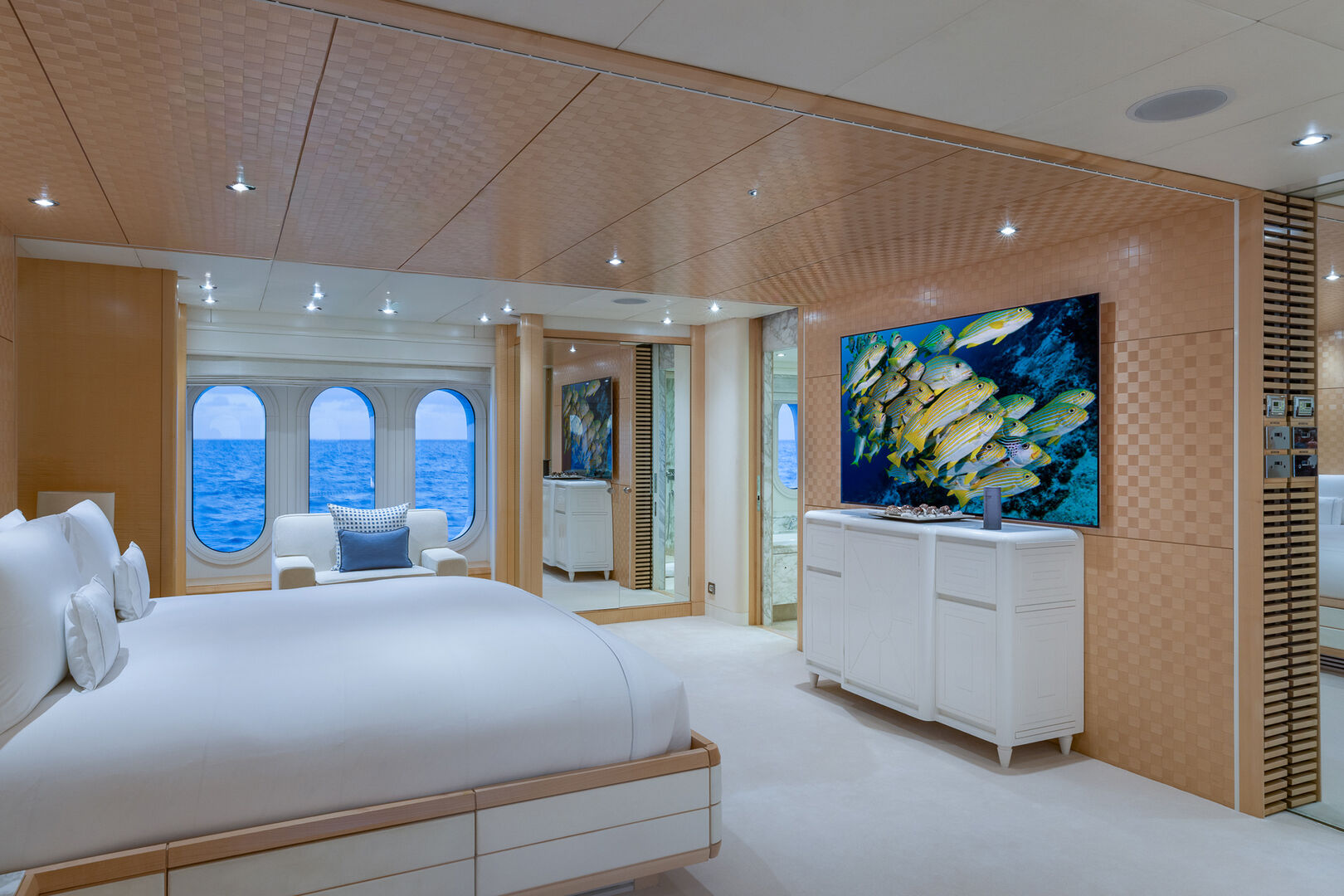 Netanya 8 yacht stateroom