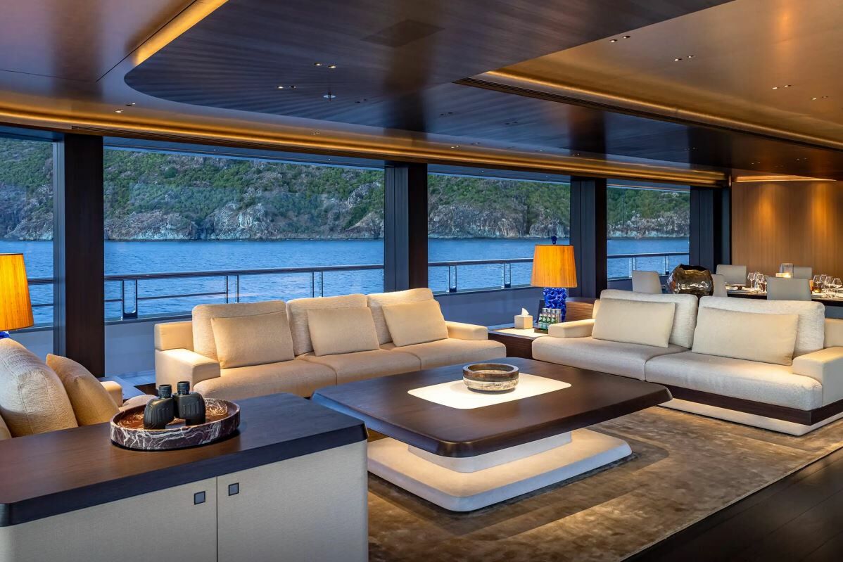 Moonrise yacht saloon