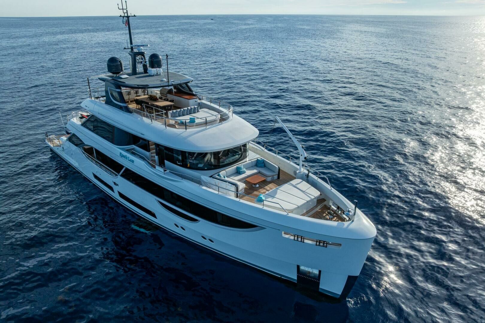 Kings Lair yacht cruising