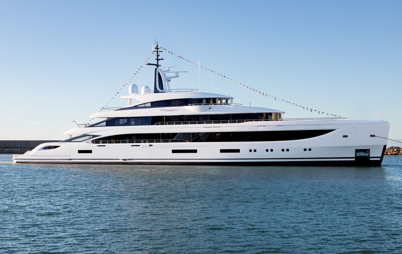 Article image for First two hybrid Benetti B.Now 67M Steel supe...