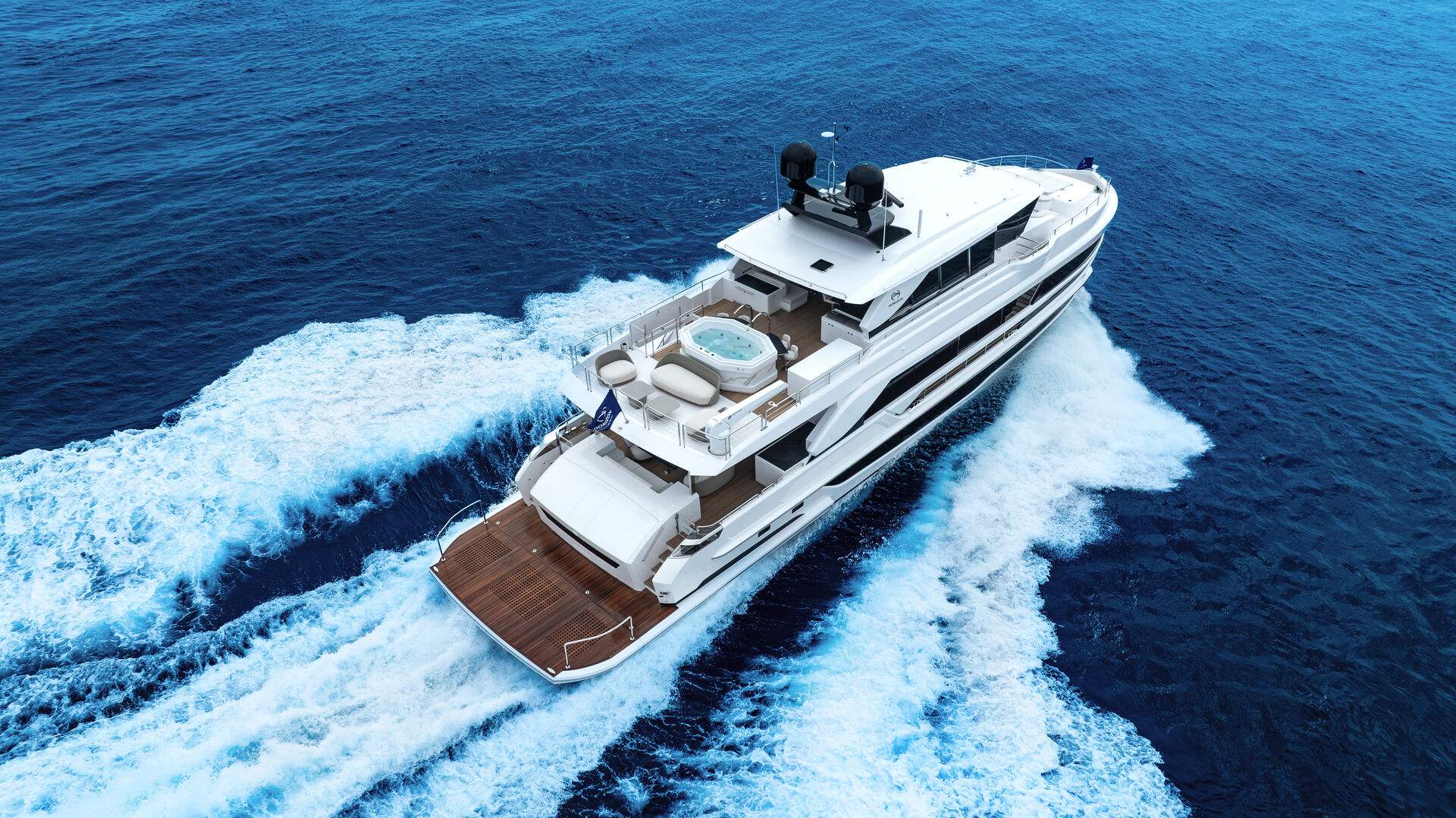 Onboard the first 31m Horizon FD100 Skyline