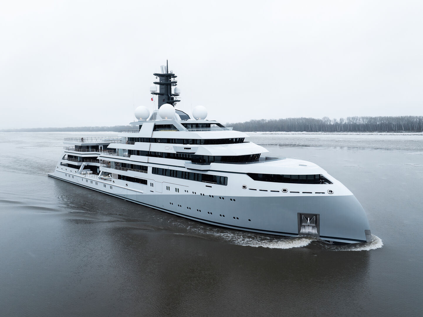 M/Y O3, 109m Lürssen ice-class explorer, cruising