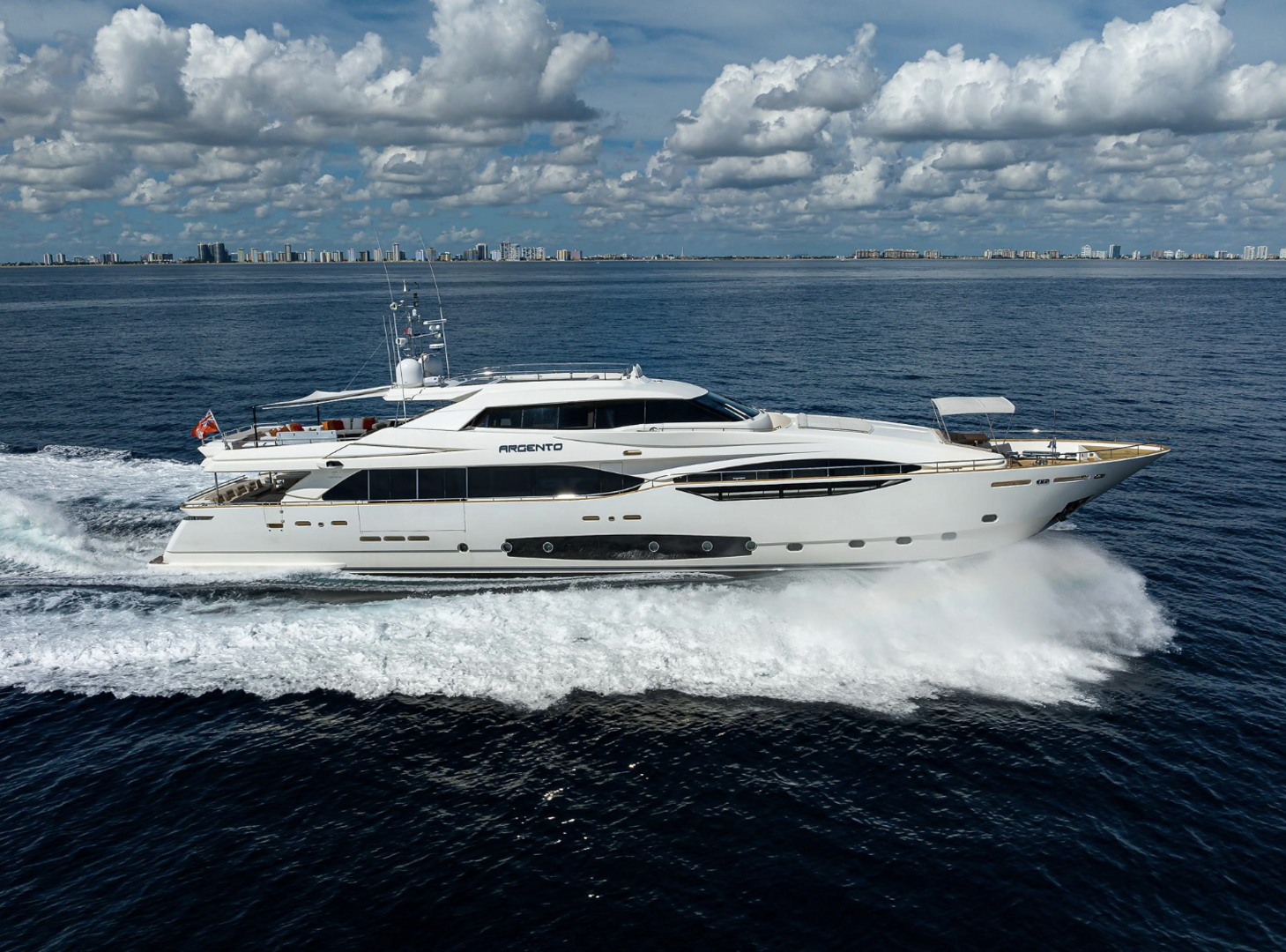 38m Custom Line motor yacht Argento sold