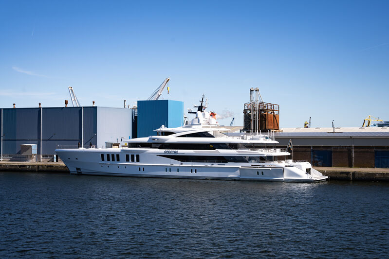 Thumbnail for /yacht-news/benetti-yacht-spectre-in-amsterdam