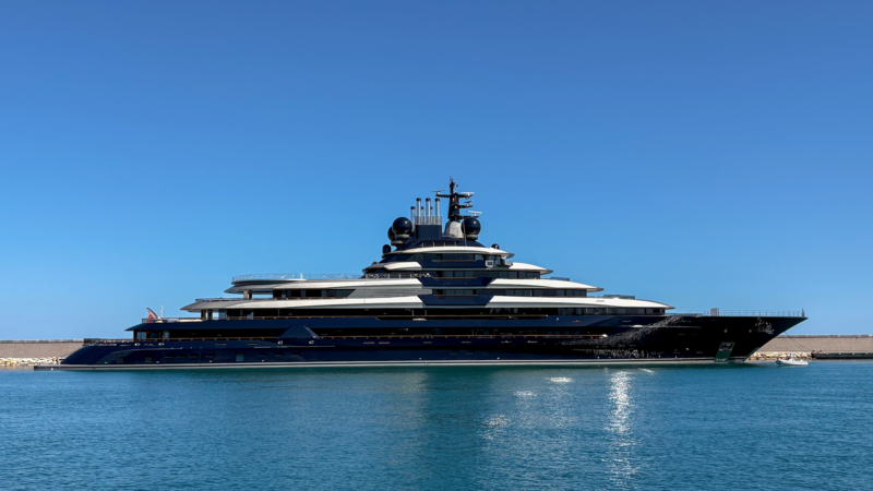 Thumbnail for /yacht-news/lurssen-yacht-luminance-in-antibes