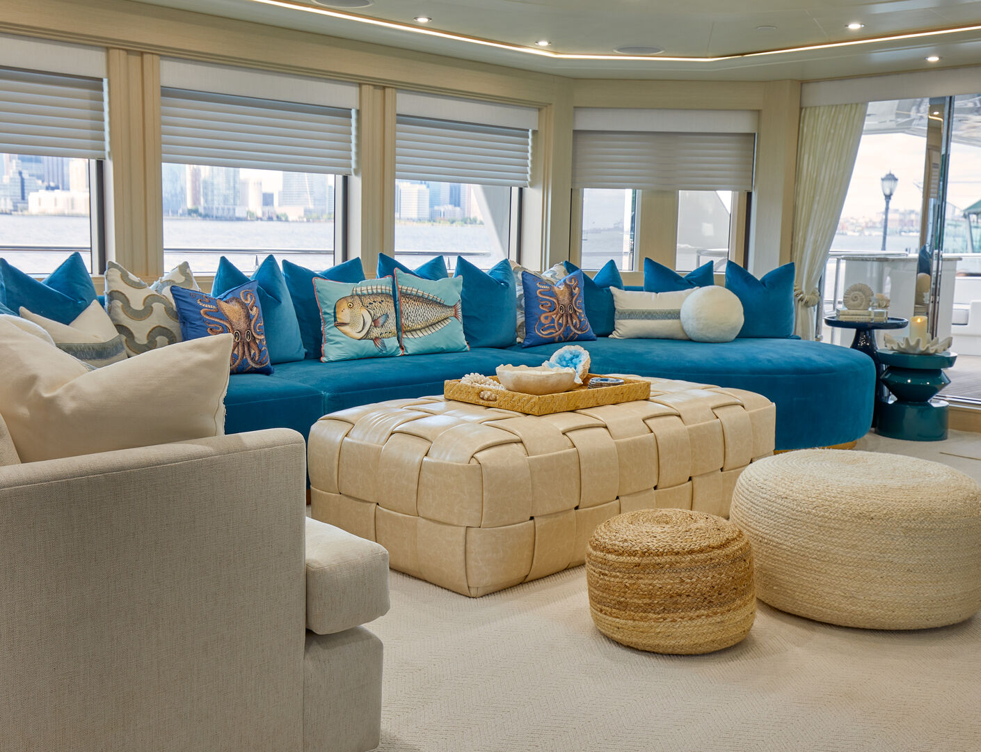 Night Howl yacht saloon