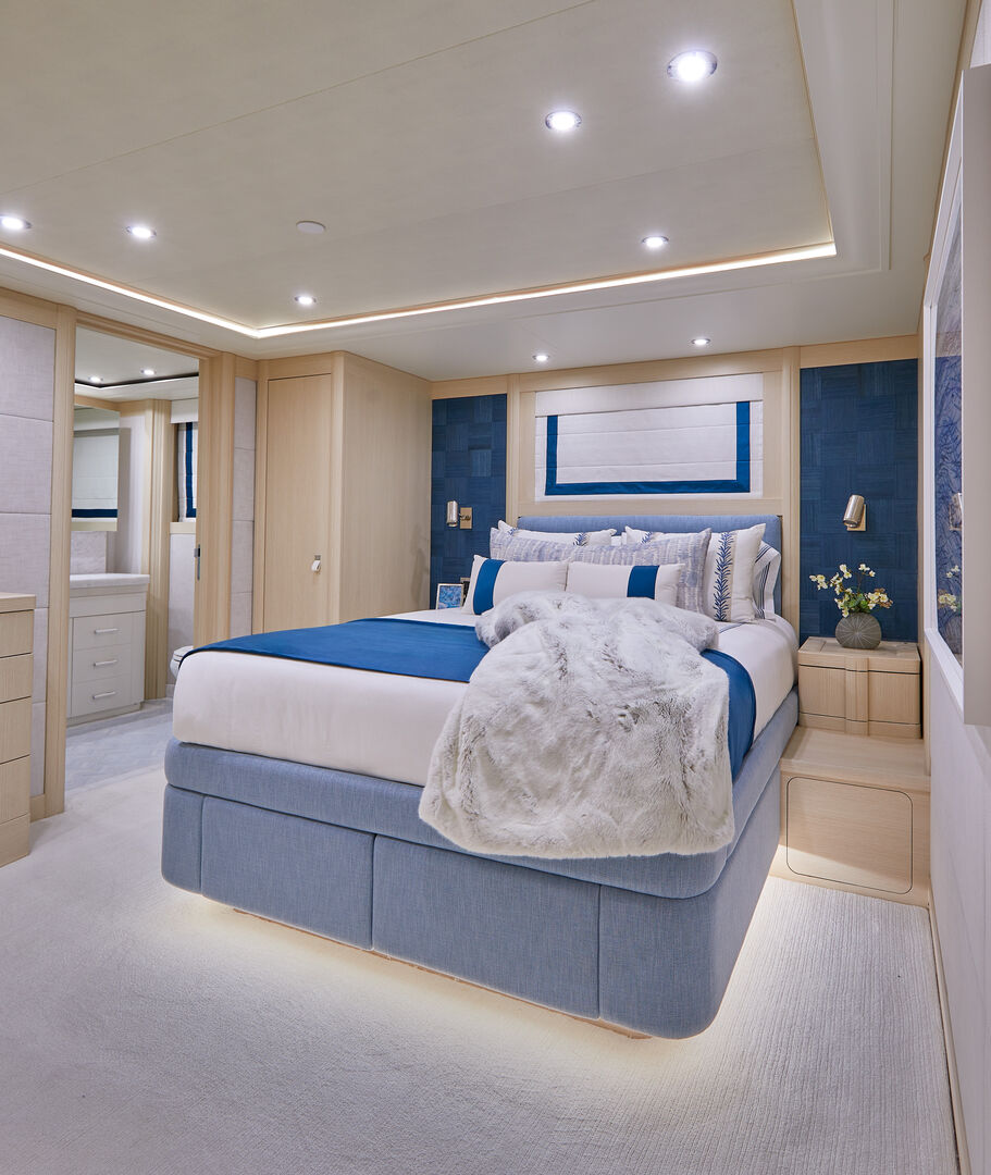 Night Howl yacht stateroom
