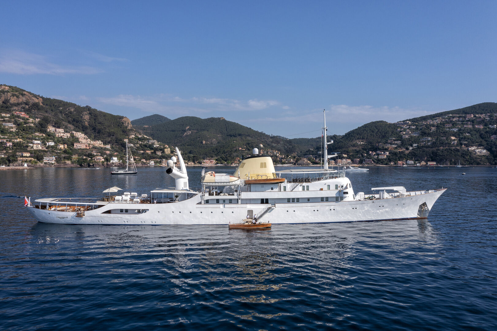 Christina O yacht cruising 