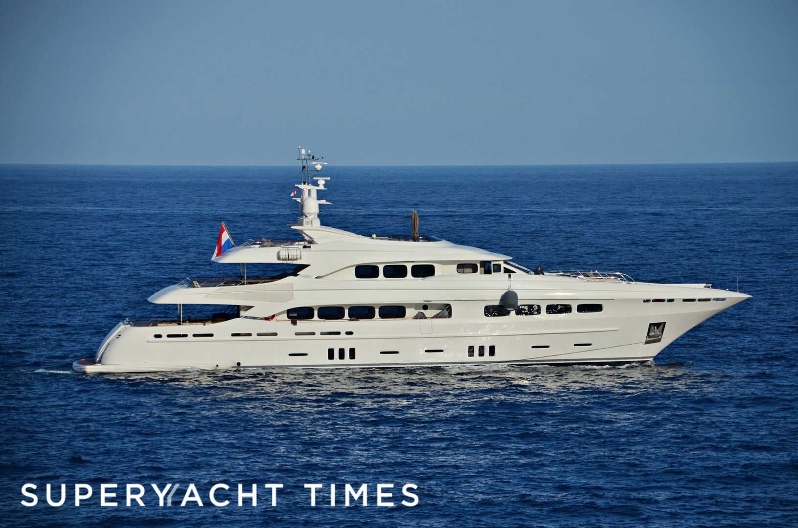 Latitude arriving in Saint-Tropez