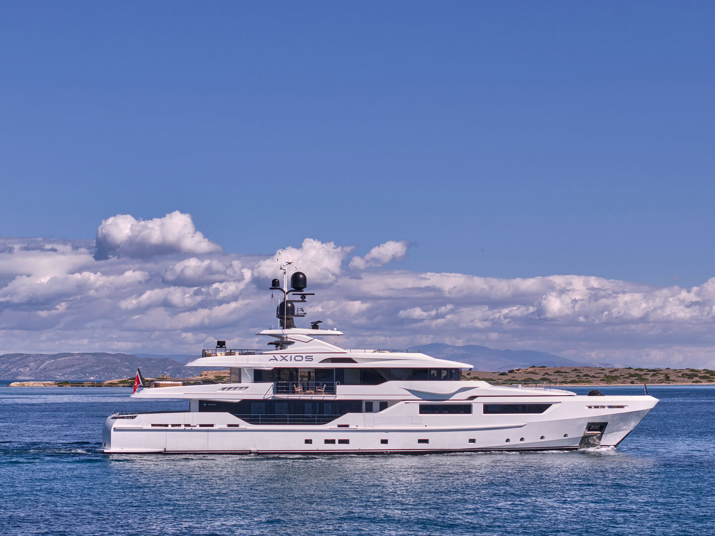 First look at 47m Admiral yacht Axios following extensive interior refit