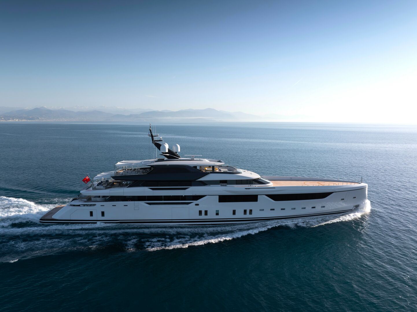 Malia yacht cruising