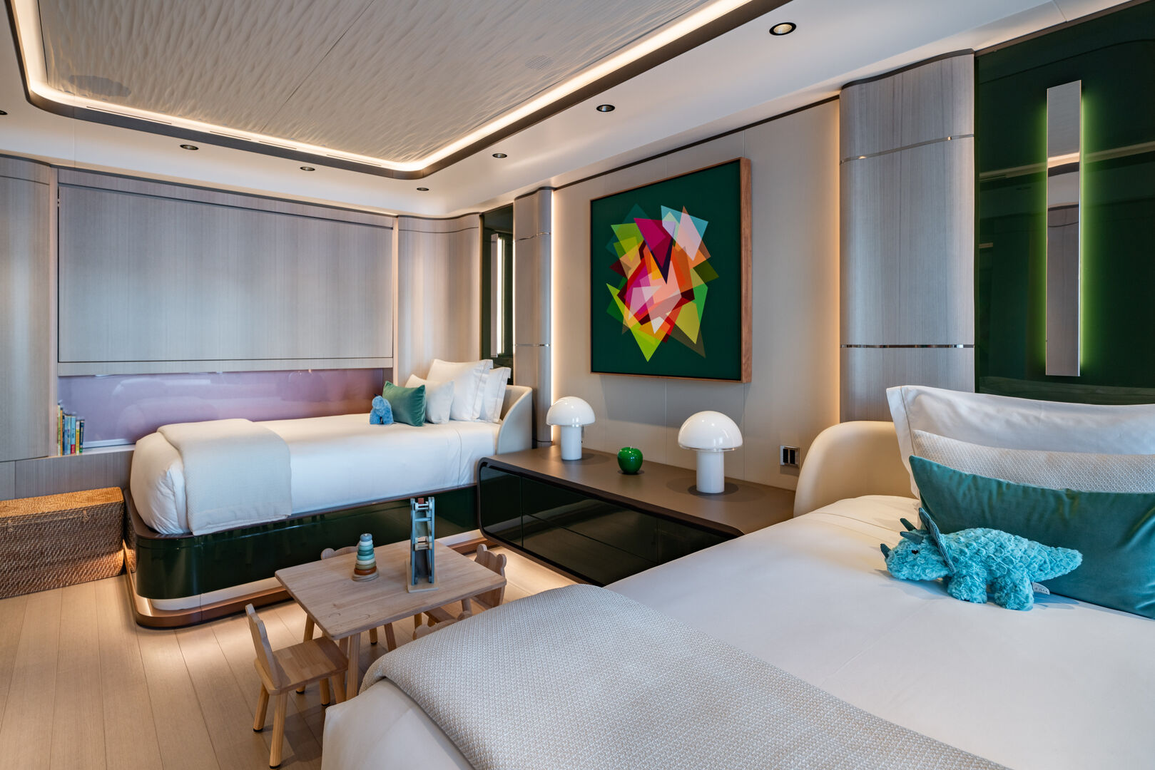 Malia yacht stateroom