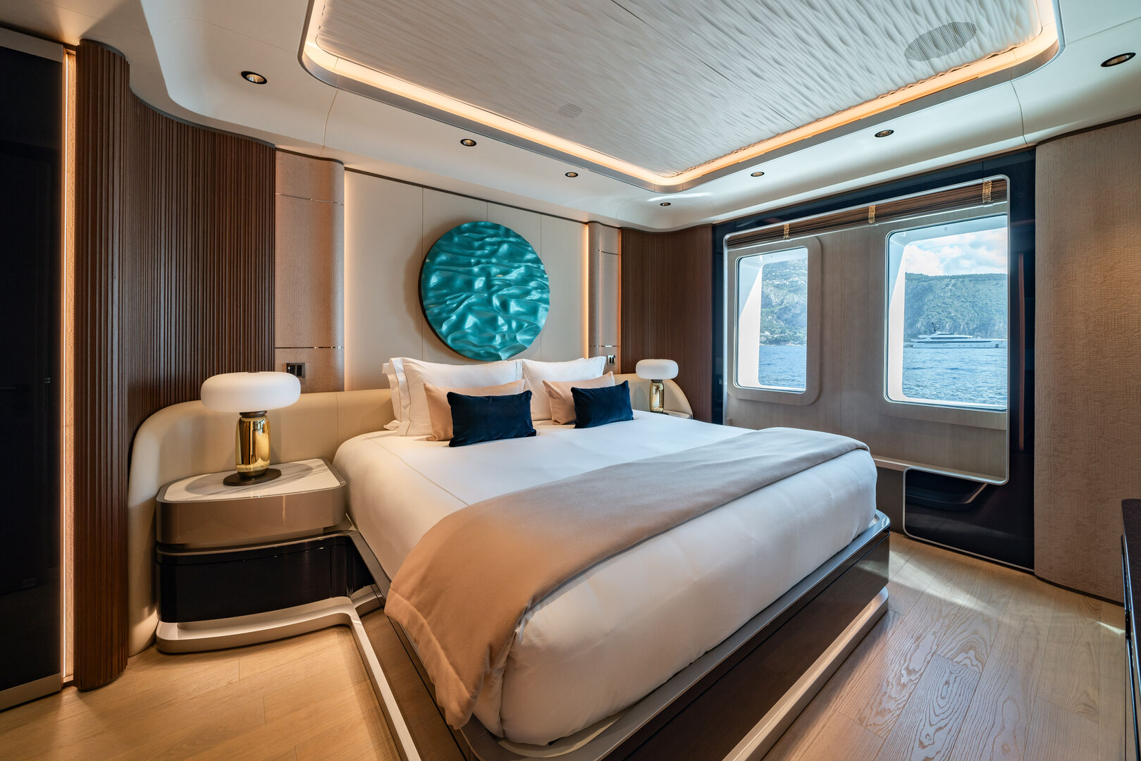 Malia yacht stateroom
