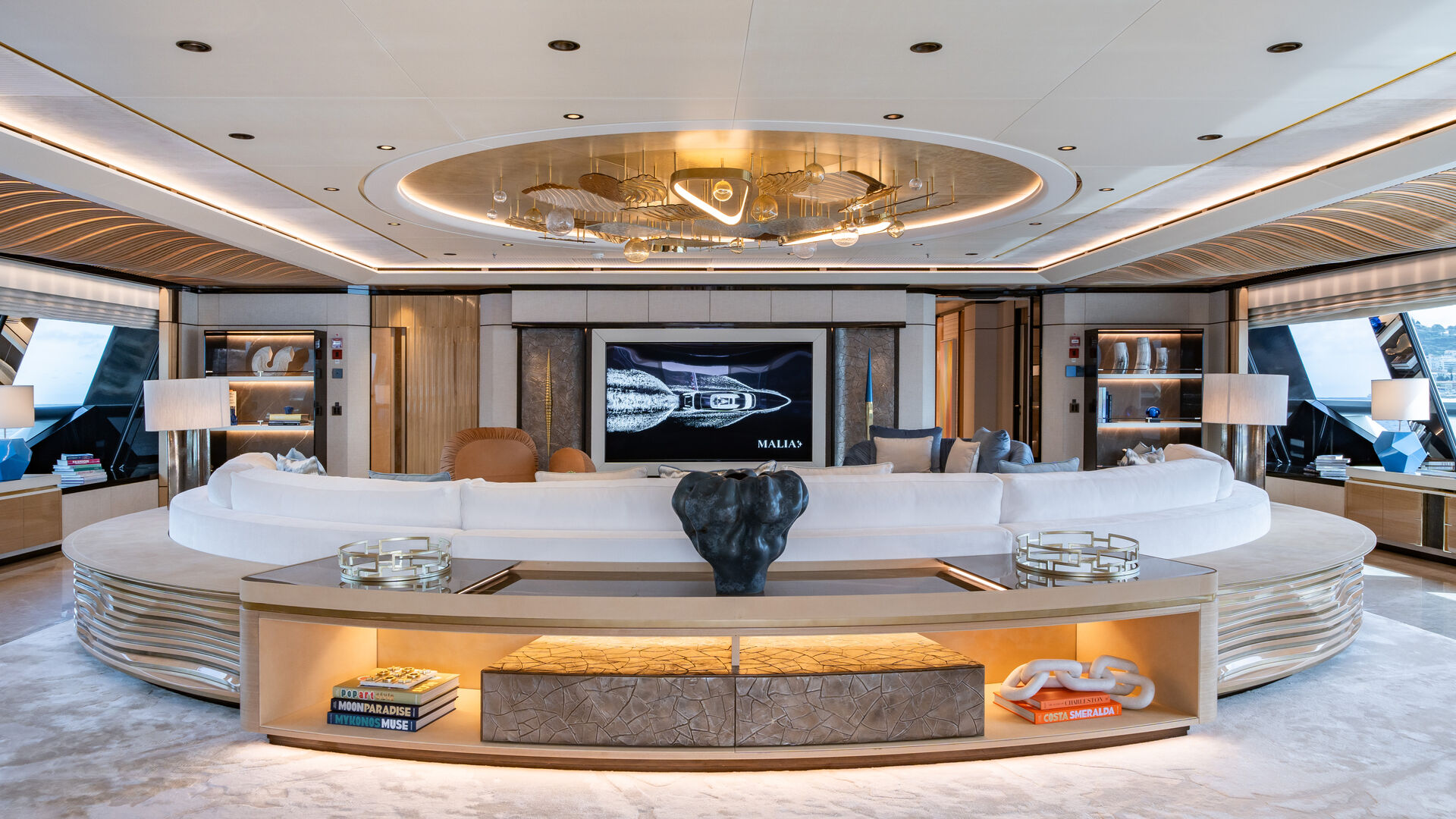 Malia yacht saloon