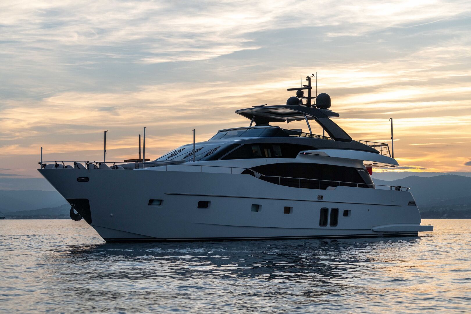 Pap's Toy 3 yacht cruising