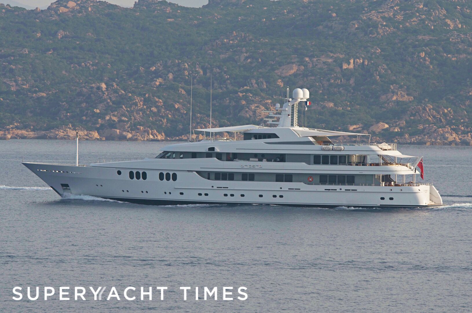 Trident cruising in the South of France 