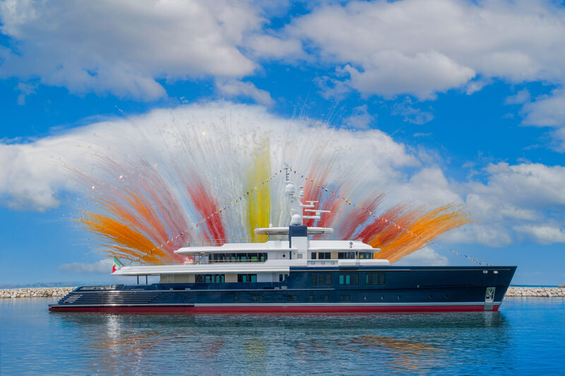 Article image for 70m custom CRN yacht Project Thunderball laun...