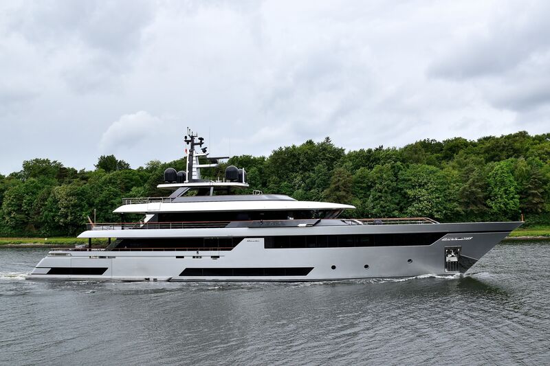 Thumbnail for /yacht-news/riva-yacht-kinship-in-kiel-canal