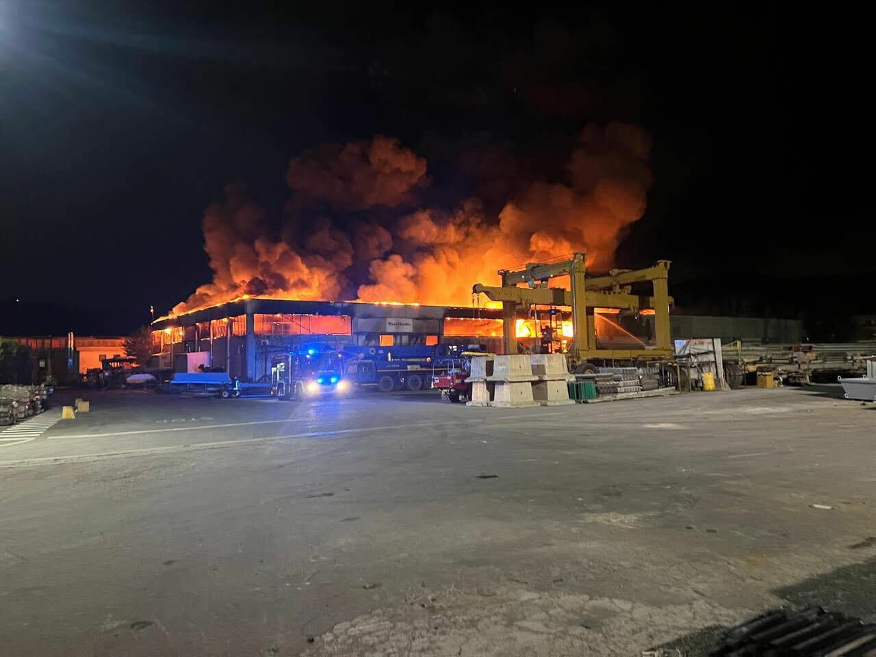 Three yachts destroyed at Maxi Dolphin shipyard fire in Italy