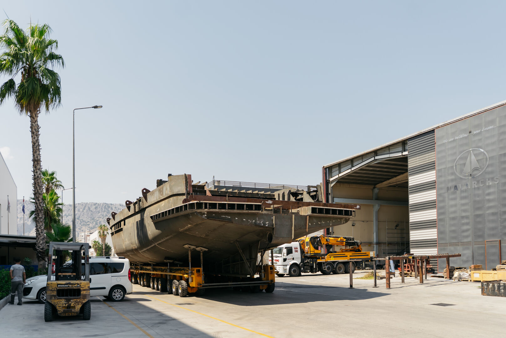 First 33m Bering 110 yacht hull turned