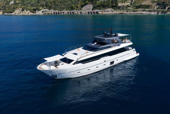 29m Sanlorenzo motor yacht Jacki 8 for sale
