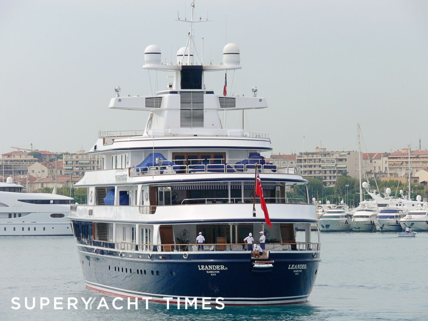 Leander G in Antibes