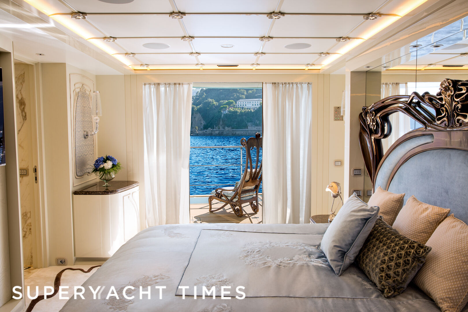 Latona owner suite