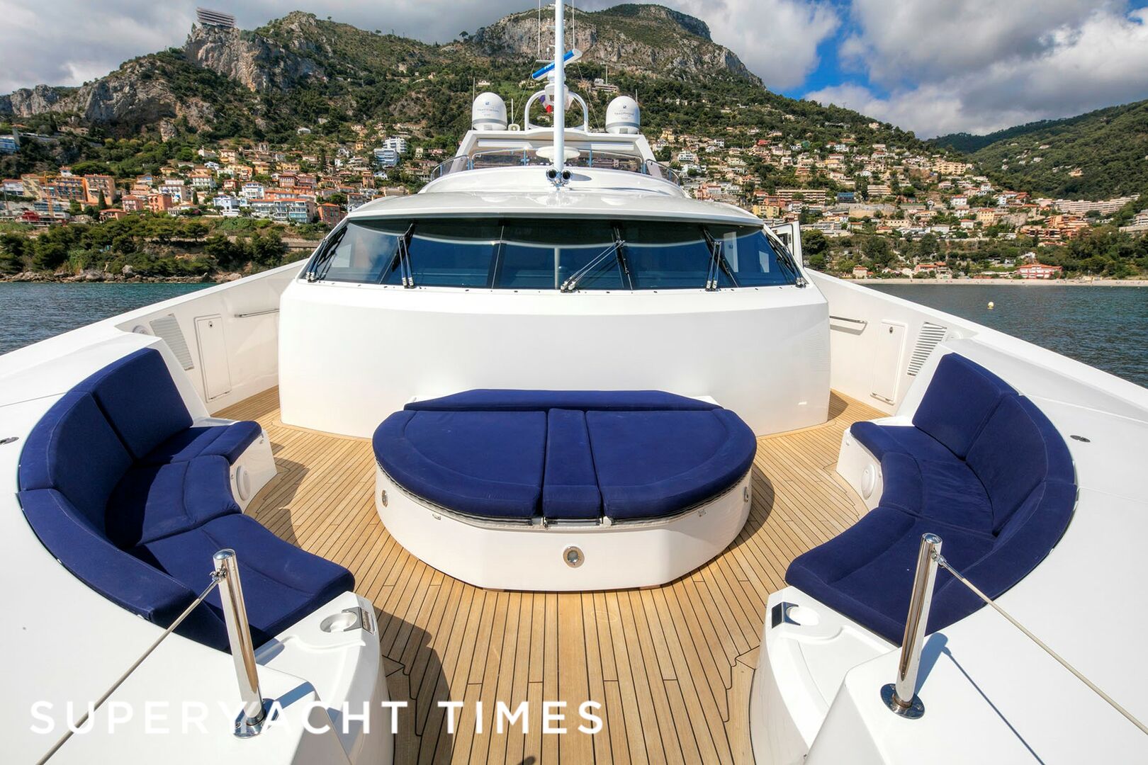 Devocean fore deck