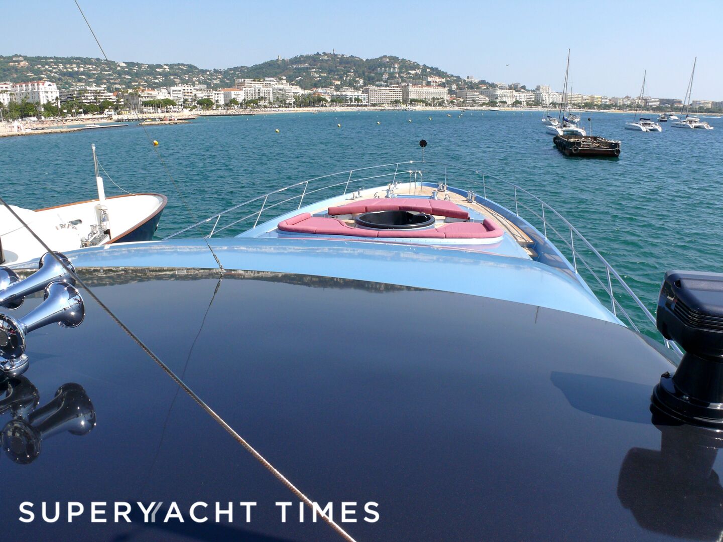 Waverunner foredeck