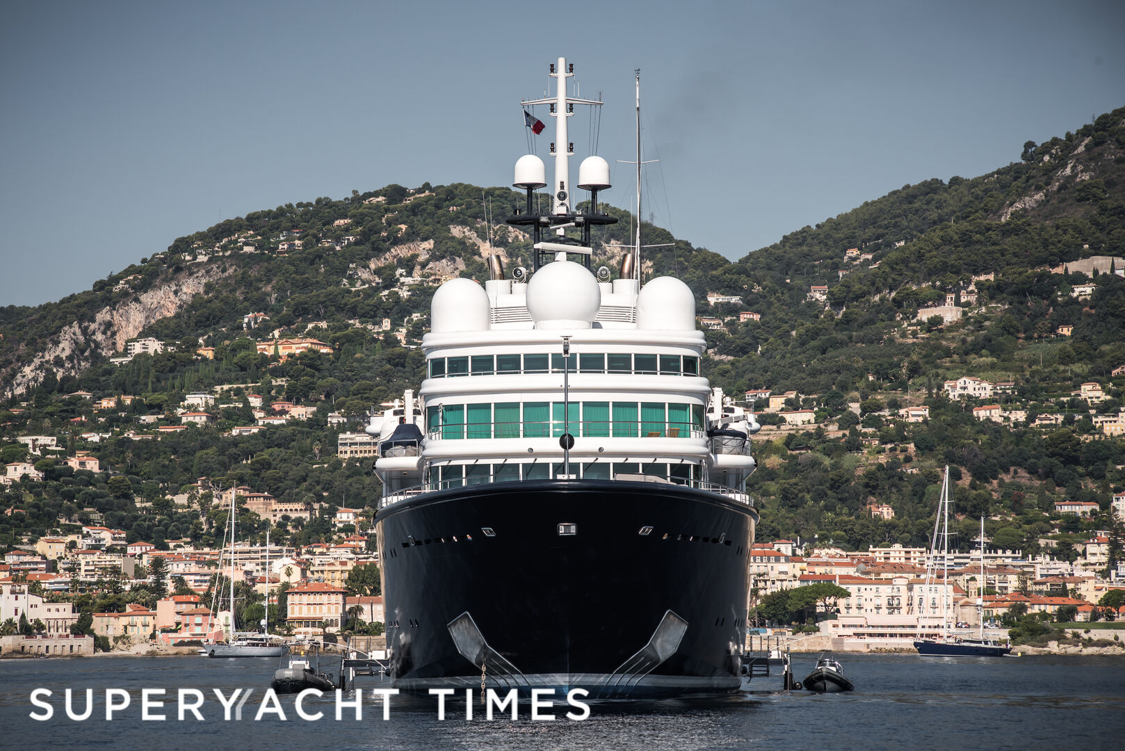The 112m superyacht le Grand Bleu at anchor
