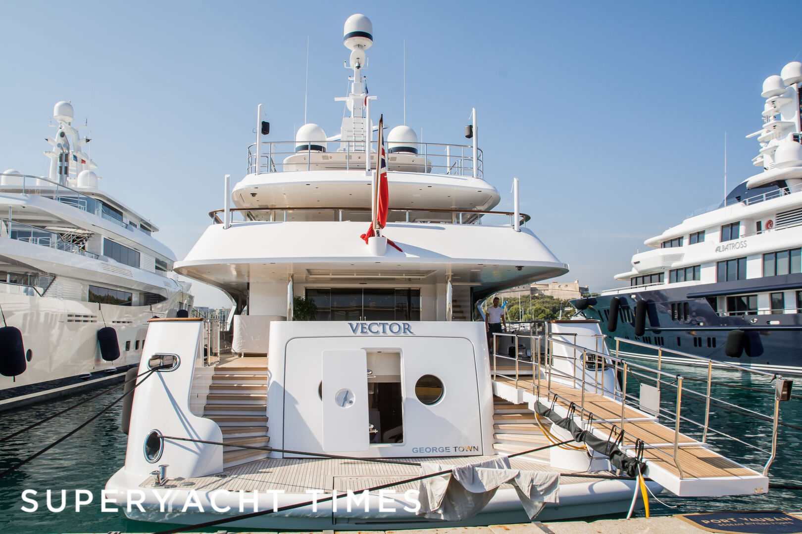 Vector in Antibes