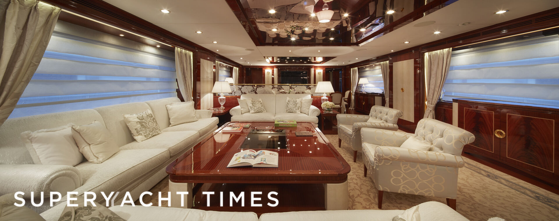 Forwin yacht interior 