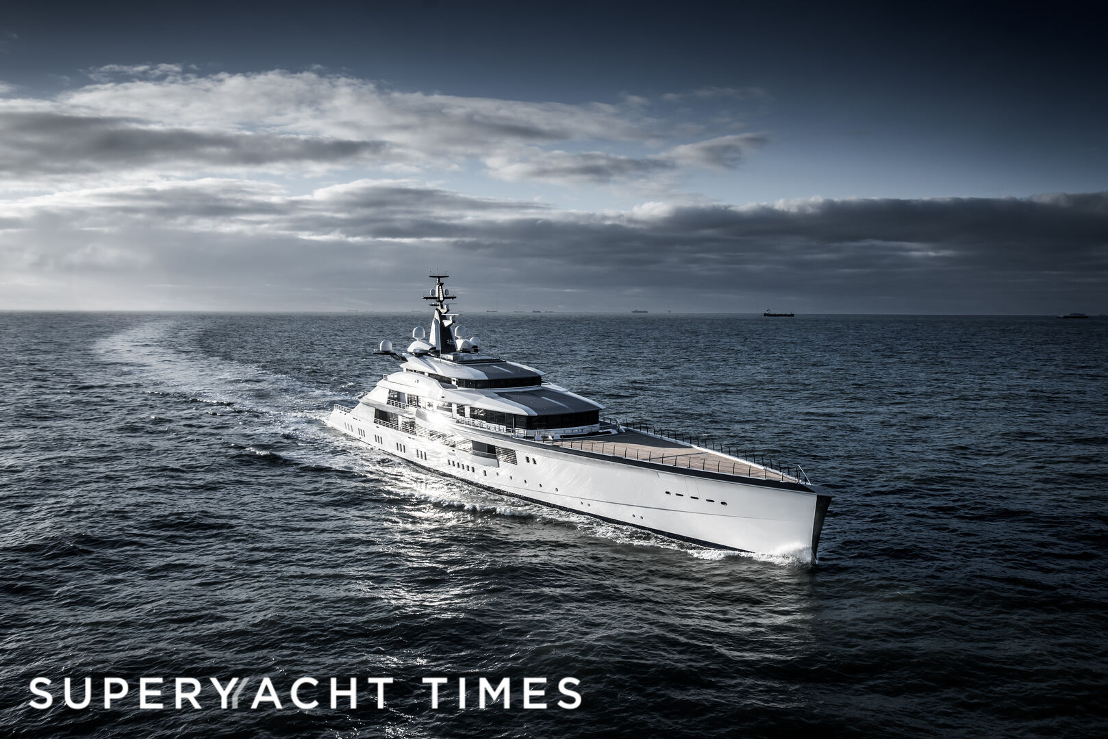 Bravo motor yacht Y718 by Oceanco