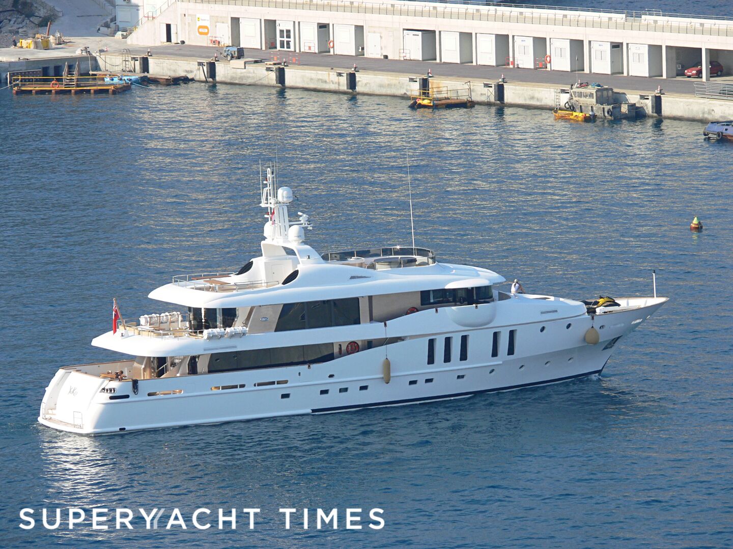 Yuko yacht leaving Monaco 