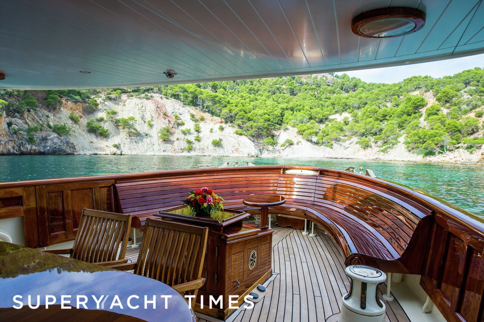Fair Lady aft main deck
