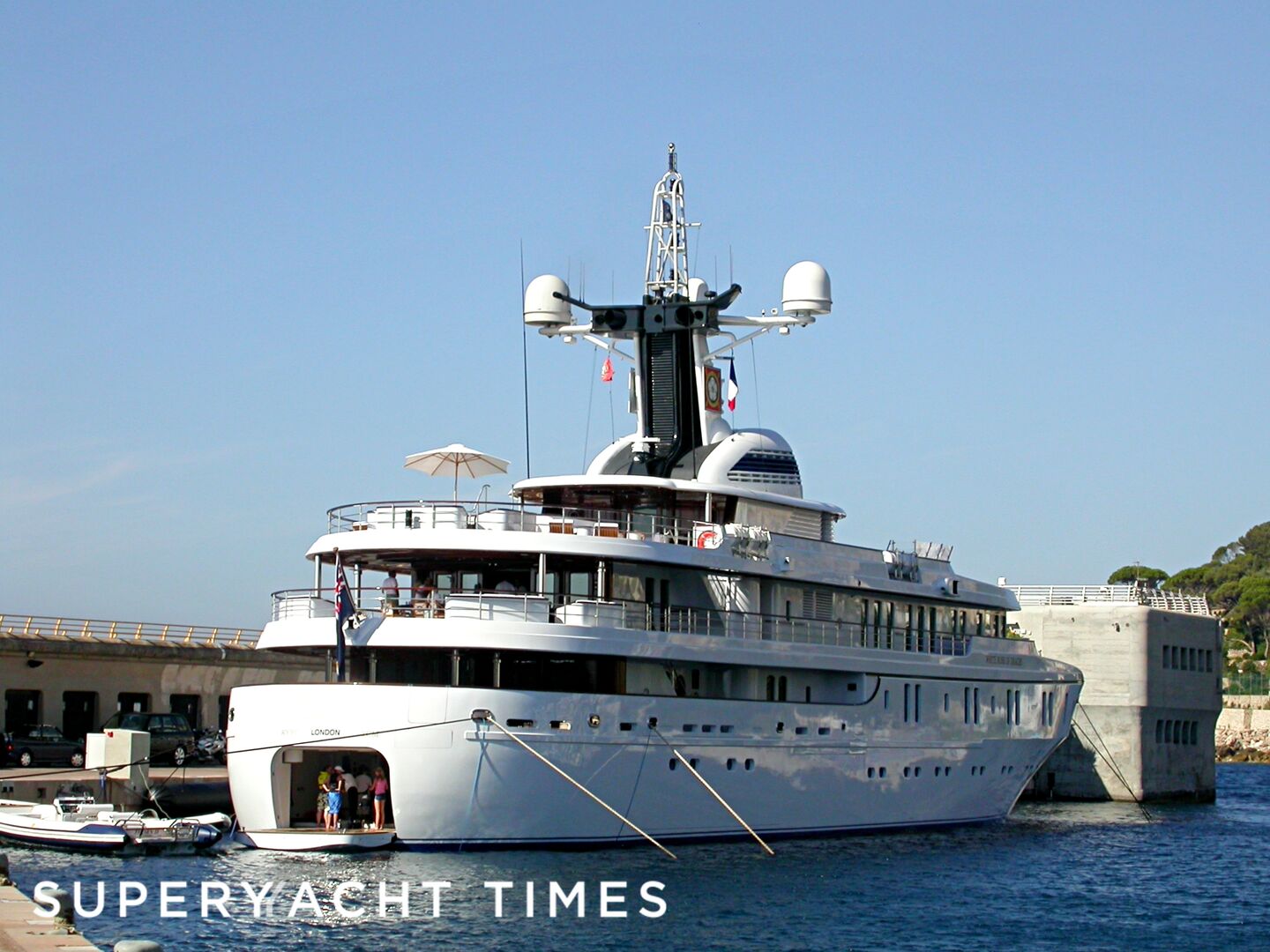 White Rose of Drachs yacht in Cap d'Ali port